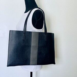 Vince Camuto Black Leather Tote – Excellent / Like New Condition